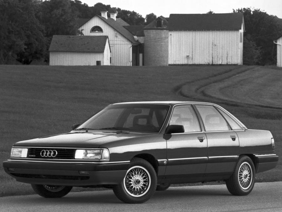  Audi 200 Quattro (44, 44Q) 1988 года  (NA) (фото 2 из 2)